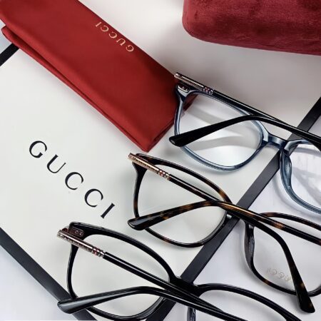 Gọng kính cận Gucci GG0520