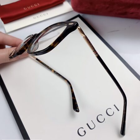 Gọng kính cận Gucci GG0520