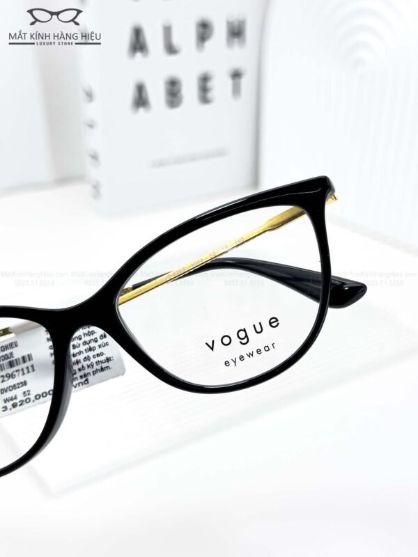 VOGUE VO5239 W44 52 16 140 3920K 4 4