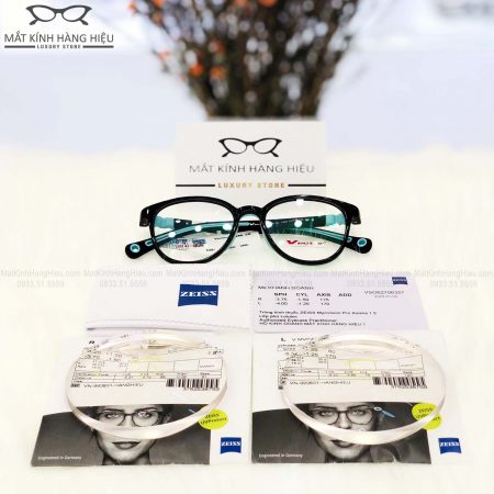 Tròng kính kiểm soát cận thị trẻ em Zeiss MyoVision Pro