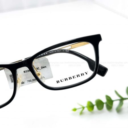 BURBERRY B2297Q 3001 53 19 145 700K 3 8