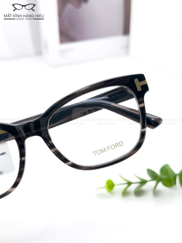 TOM FORD TF5535 C4 54 18 145 600K 1 4