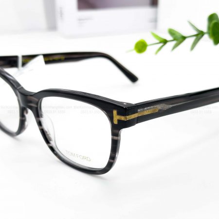 TOM FORD TF5535 C4 54 18 145 600K 3 7