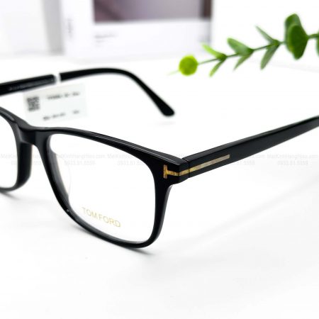 TOM FORD TF5584F B001 55 16 145 800K 2 7