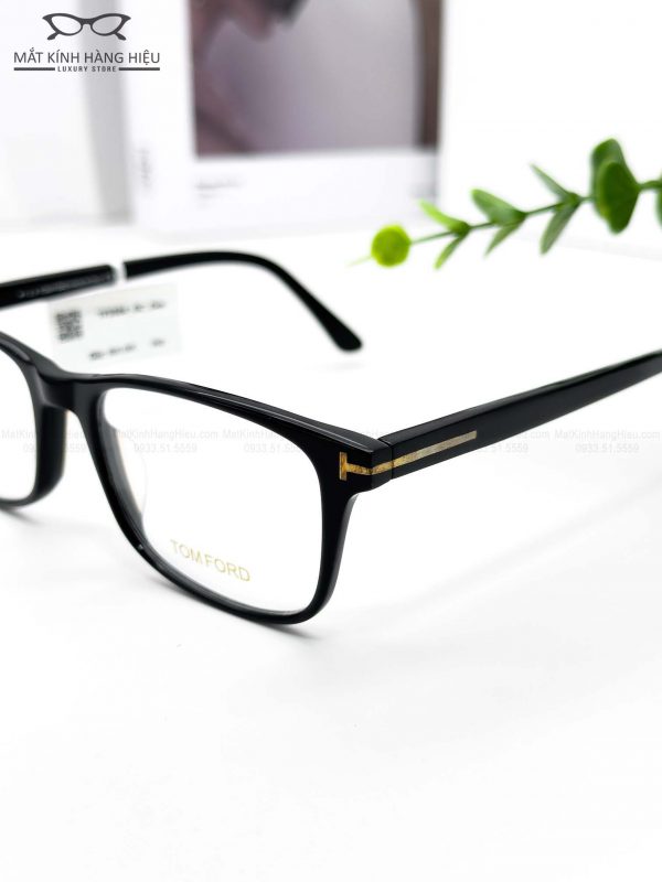 TOM FORD TF5584F B001 55 16 145 800K 2 3