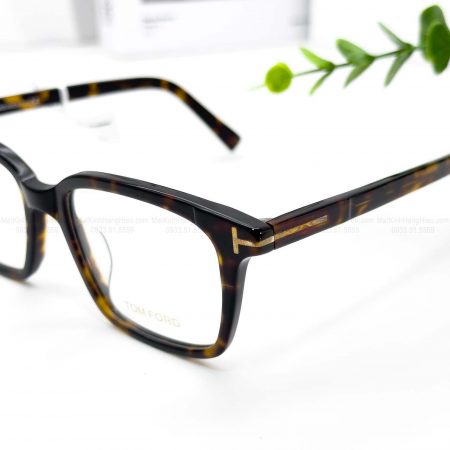 TOM FORD TF5661B 052 51 18 145 1000K 2 7