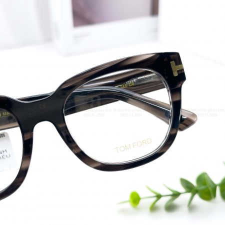 TOM FORD TF5678 C4 54 19 145 650K 2 8