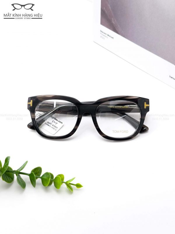 TOM FORD TF5678 C4 54 19 145 650K 3 2